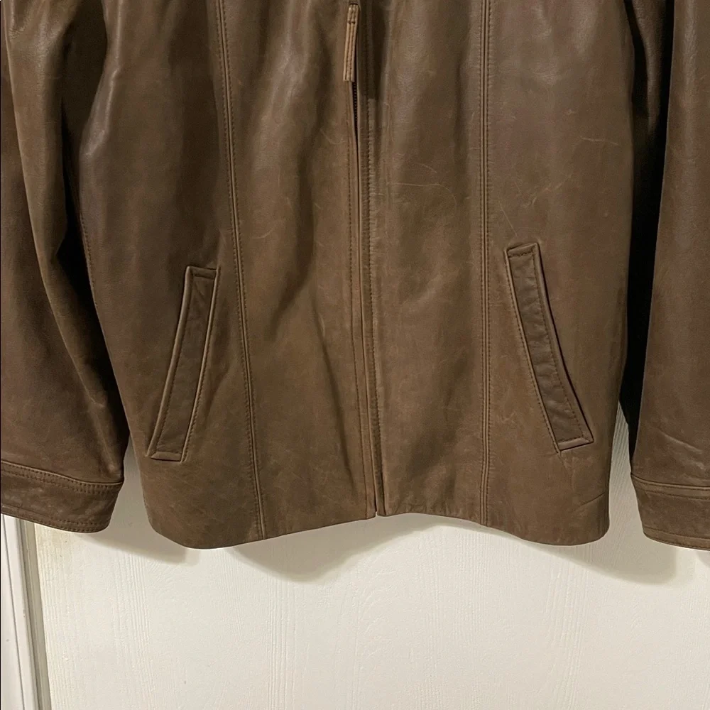 Jos. A. Bank Brown Leather Bomber Zip Up Jacket Map Lining Men’s Size Large